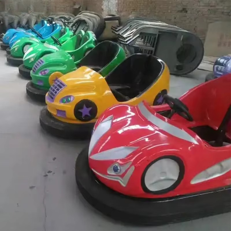 Auto Elettriche Paraurti per B - Outdoor Adventure For Kids recensione e prezzo